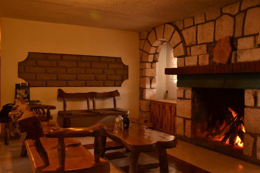 Hotel Posada Del Cobre Creel Exterior photo